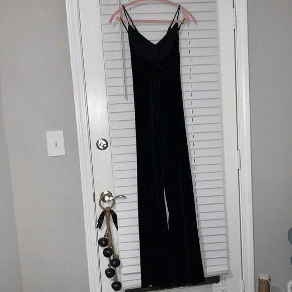 Black Velvet Jumpsuit - Picture 5 of 9